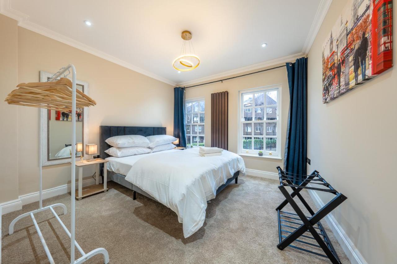 Brand New London Luxury House - Sleeps 8 빌라 외부 사진