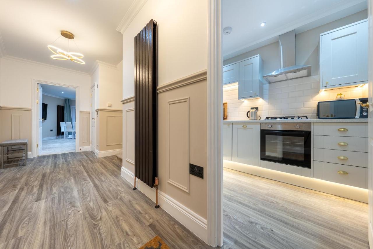 Brand New London Luxury House - Sleeps 8 빌라 외부 사진
